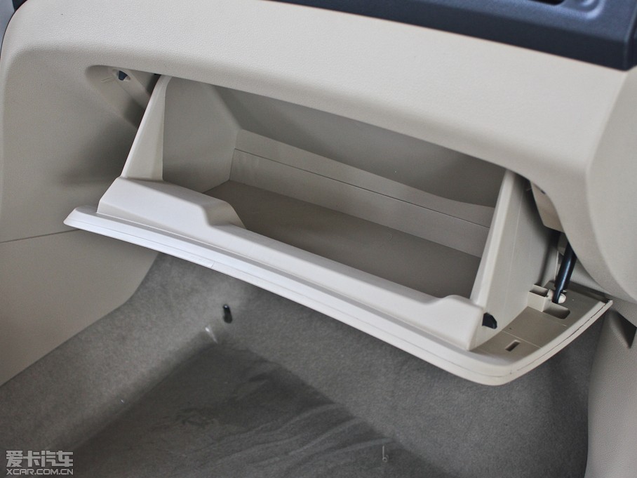 2013���L��C30 1.5L �քӺ��A��