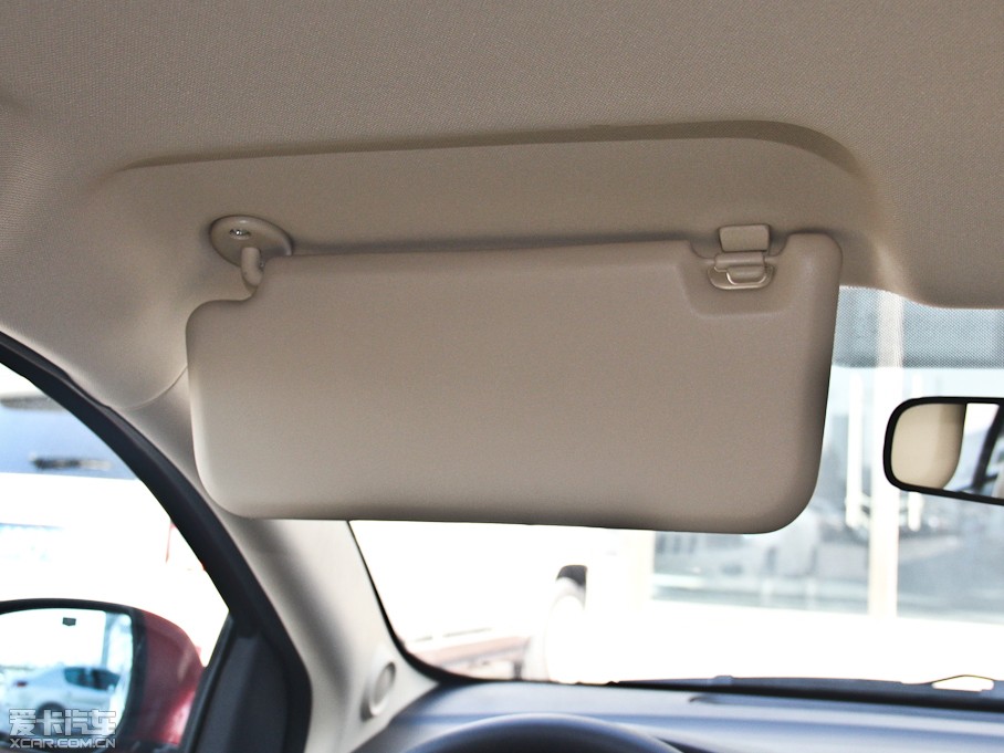 2013���L��C30 1.5L �քӕr������ҕ���