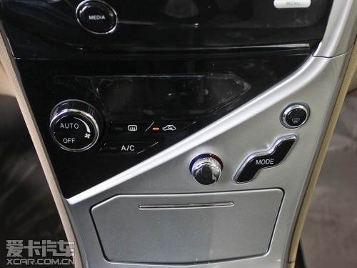 長城汽車2013款長城C30 長城汽車2013款長城C30