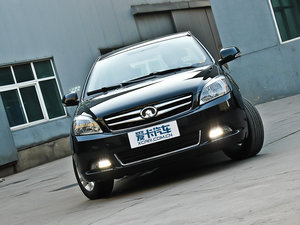 2013款1.5L 手动豪华版 整体外观