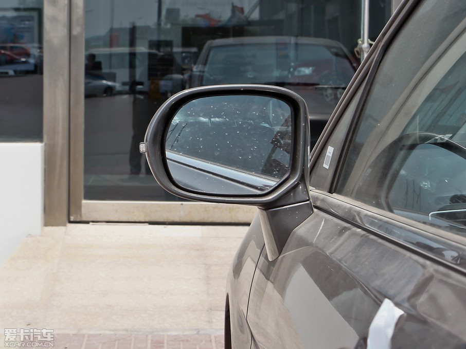 2013���L��C50 1.5T �քӕr�а�