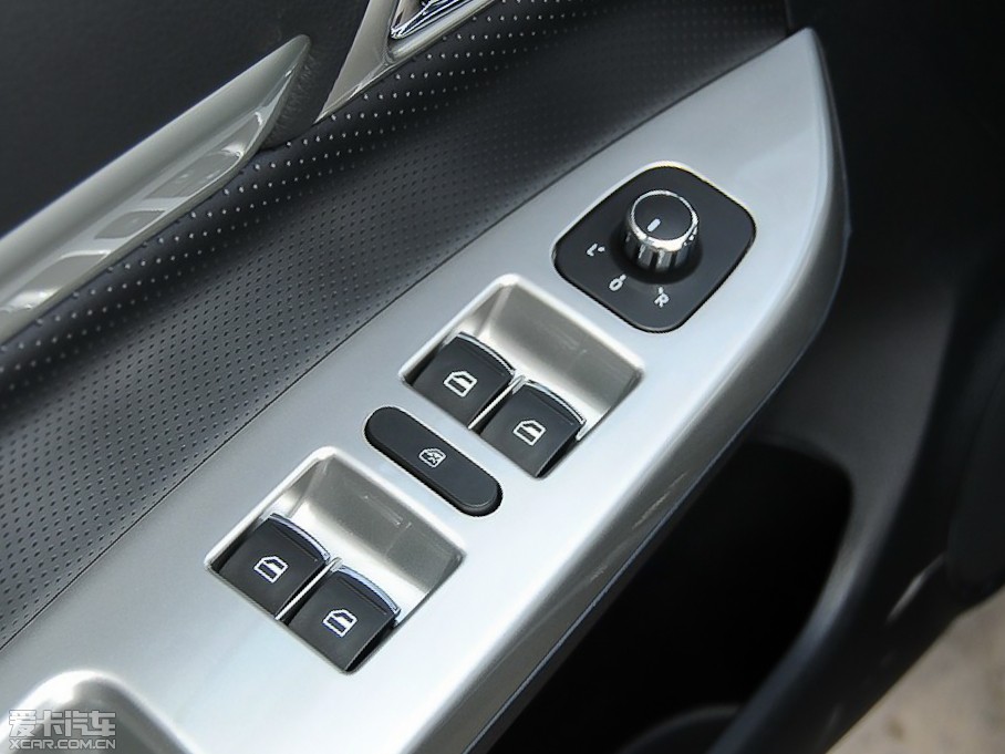 2013LC50 1.5T քӕrа