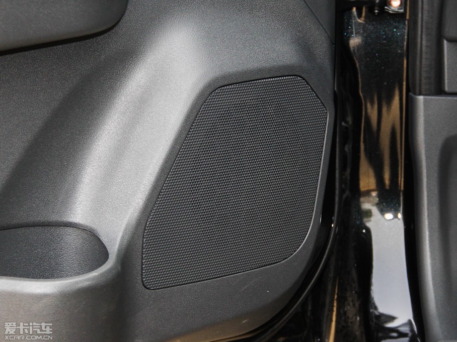 2014LE6 2.0T  򌾫Ӣ