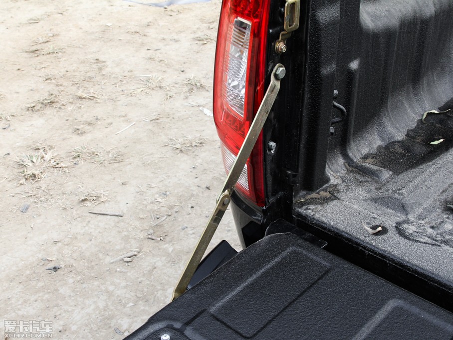 2014LE6 2.0T  򌾫Ӣ