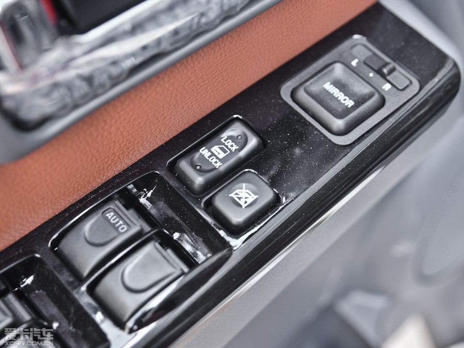 2013LE5 Wް 2.4L Iʹp