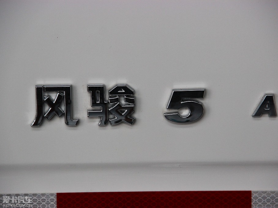 2013LE5 Wް 2.4L 򌾫Ӣʹp