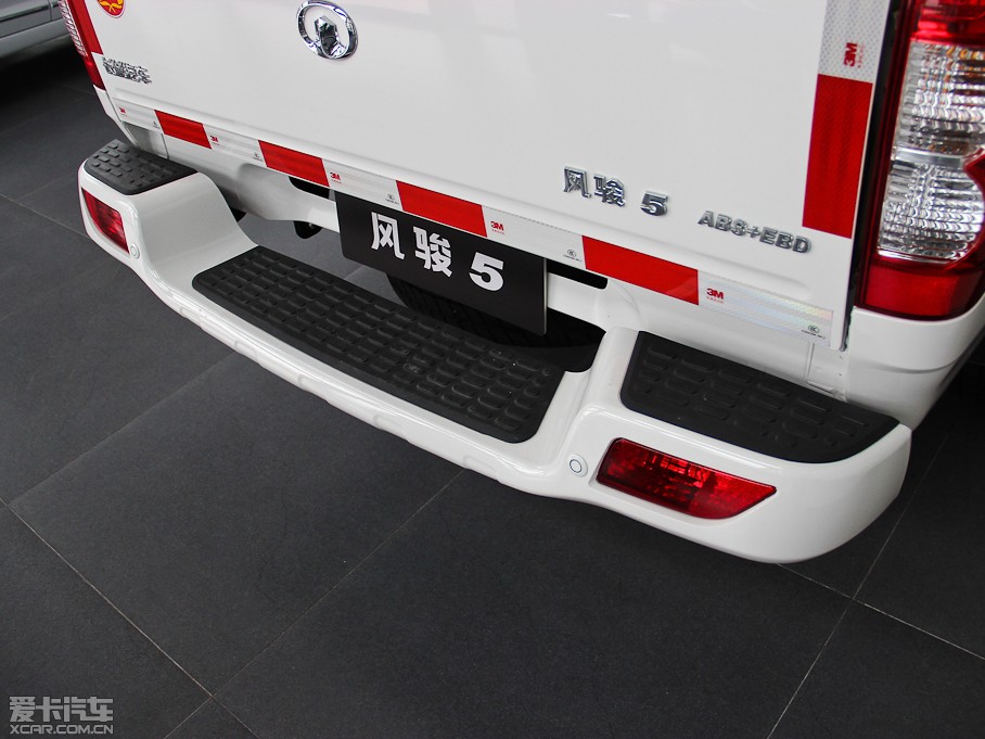 2013L(fng)E5 Wް 2.4L (q)Ӣʹp