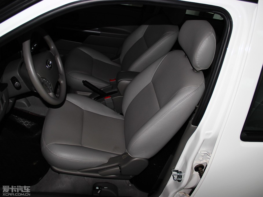 2013LE5 Wް 2.4L 򌾫Ӣʹp