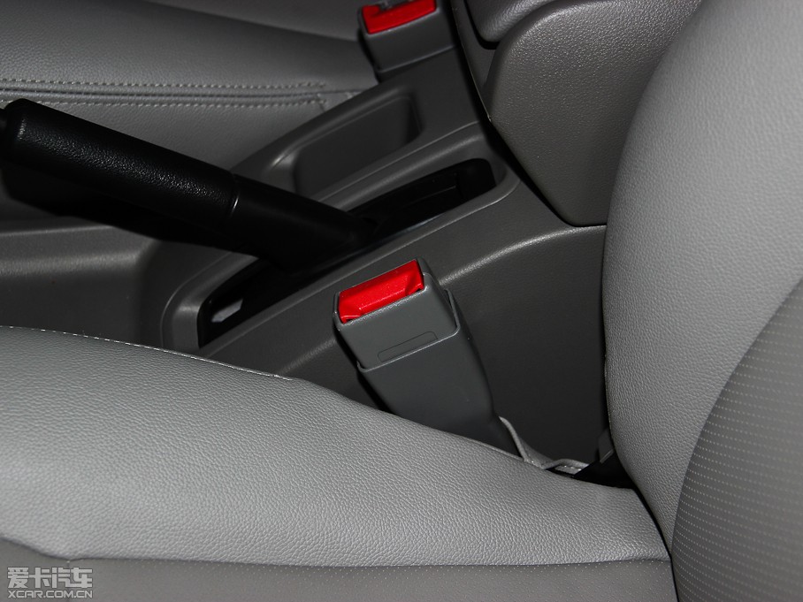 2013LE5 Wް 2.4L 򌾫Ӣʹp