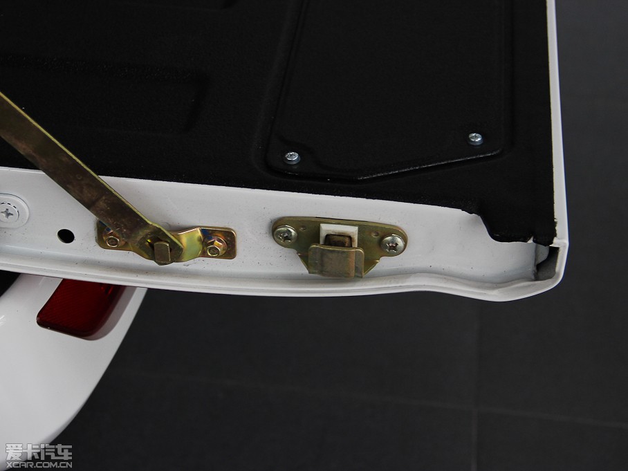 2013LE5 Wް 2.4L 򌾫Ӣʹp