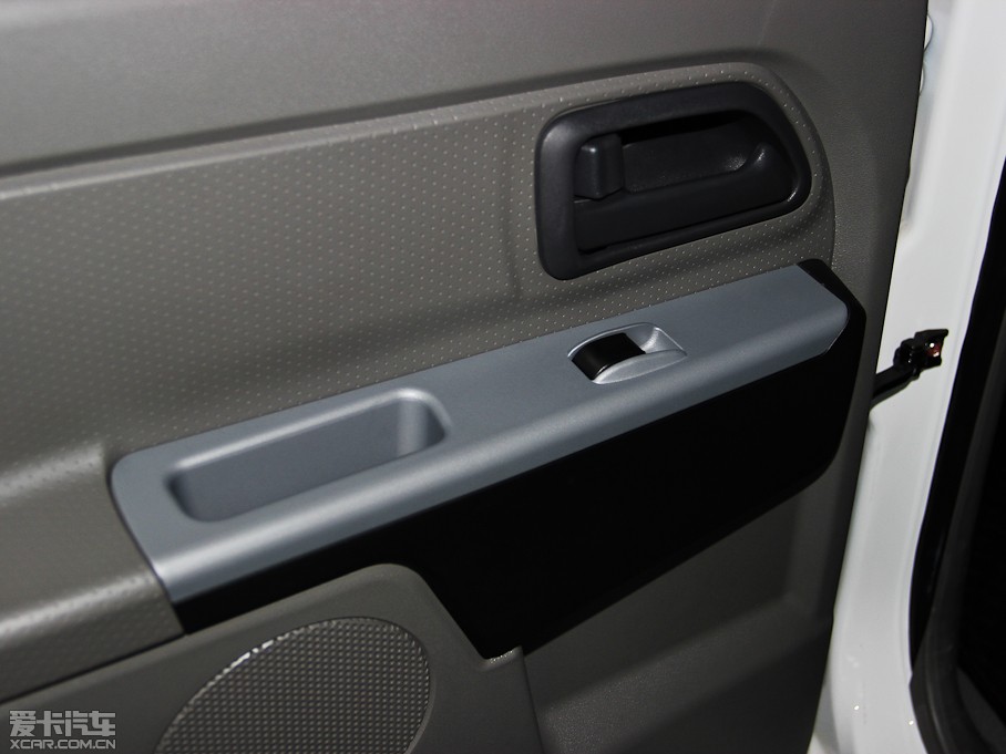 2013LE5 Wް 2.4L 򌾫Ӣʹp