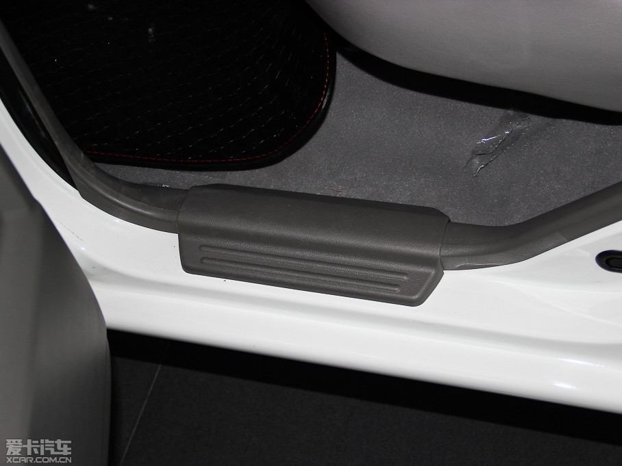 2013L(fng)E5 Wް 2.4L (q)Ӣʹp