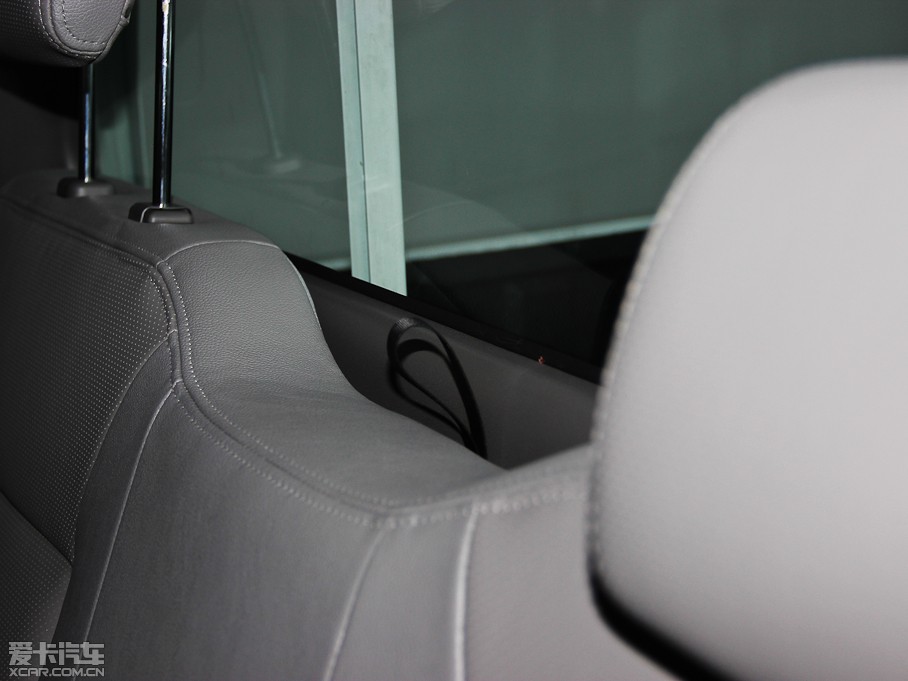 2013L(fng)E5 Wް 2.4L (q)Ӣʹp