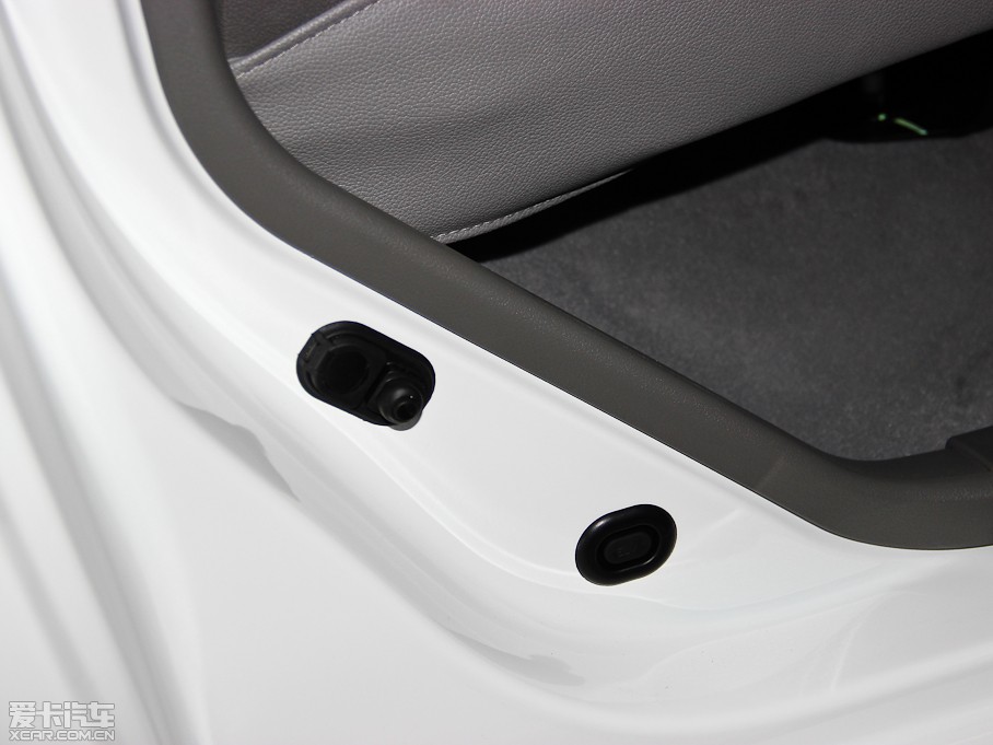 2013LE5 Wް 2.4L 򌾫Ӣʹp