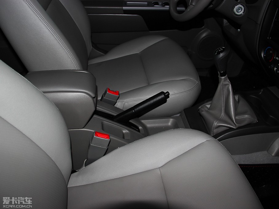 2013LE5 Wް 2.4L 򌾫Ӣʹp