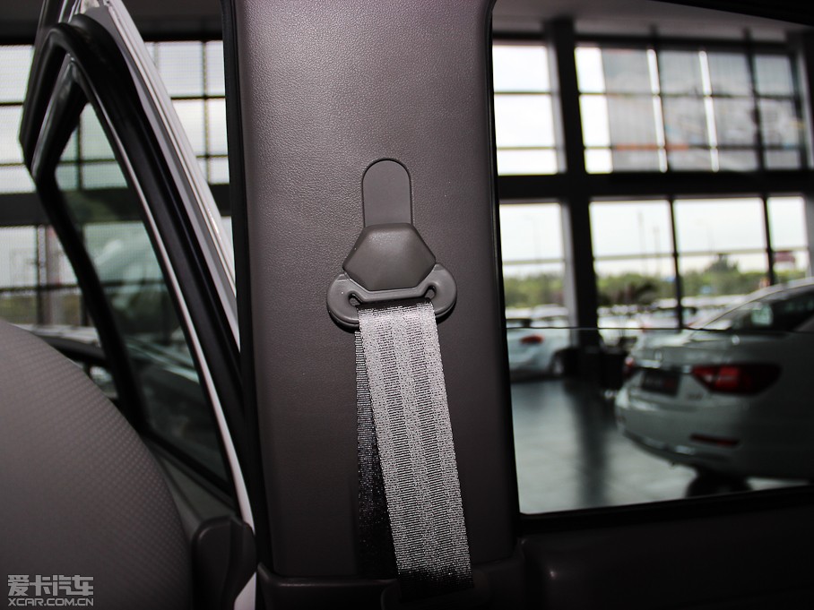 2013LE5 Wް 2.4L 򌾫Ӣʹp