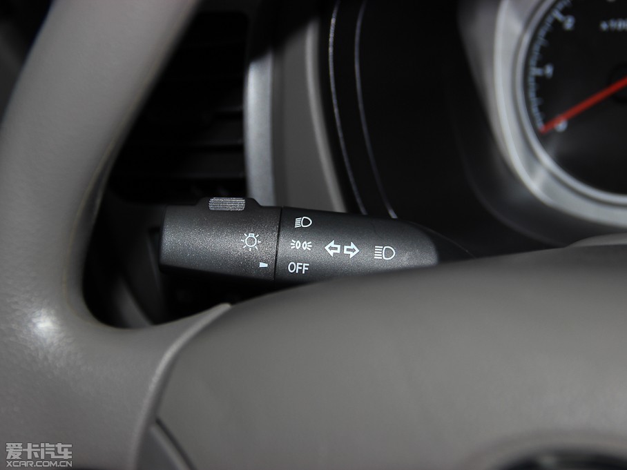 2013L(fng)E5 Wް 2.4L (q)Ӣʹp