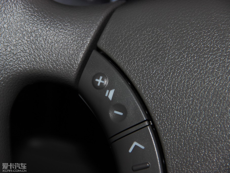 2013L(fng)E5 Wް 2.4L (q)Ӣʹp