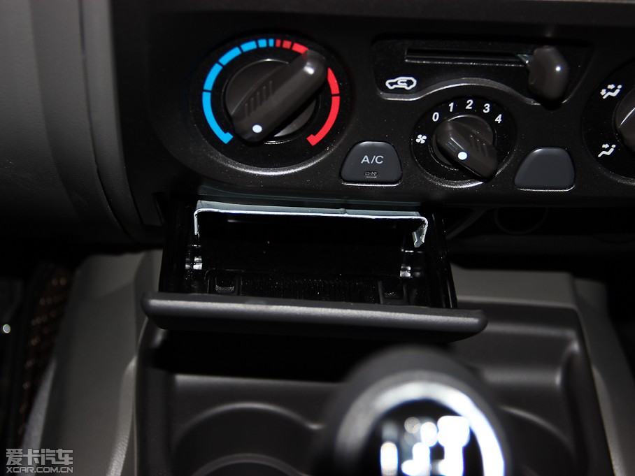 2013LE5 Wް 2.4L 򌾫Ӣʹp