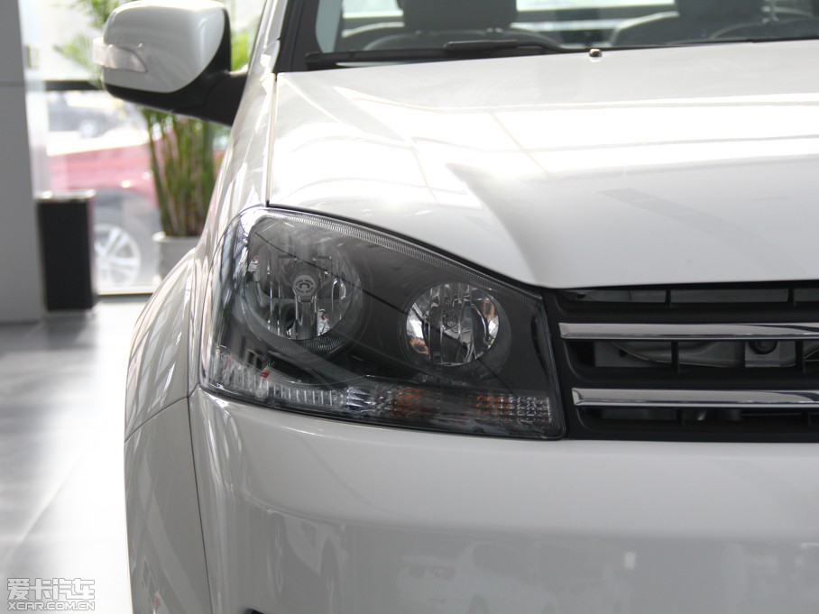 2013LE5 Wް 2.0T 򌾫Ӣʹp