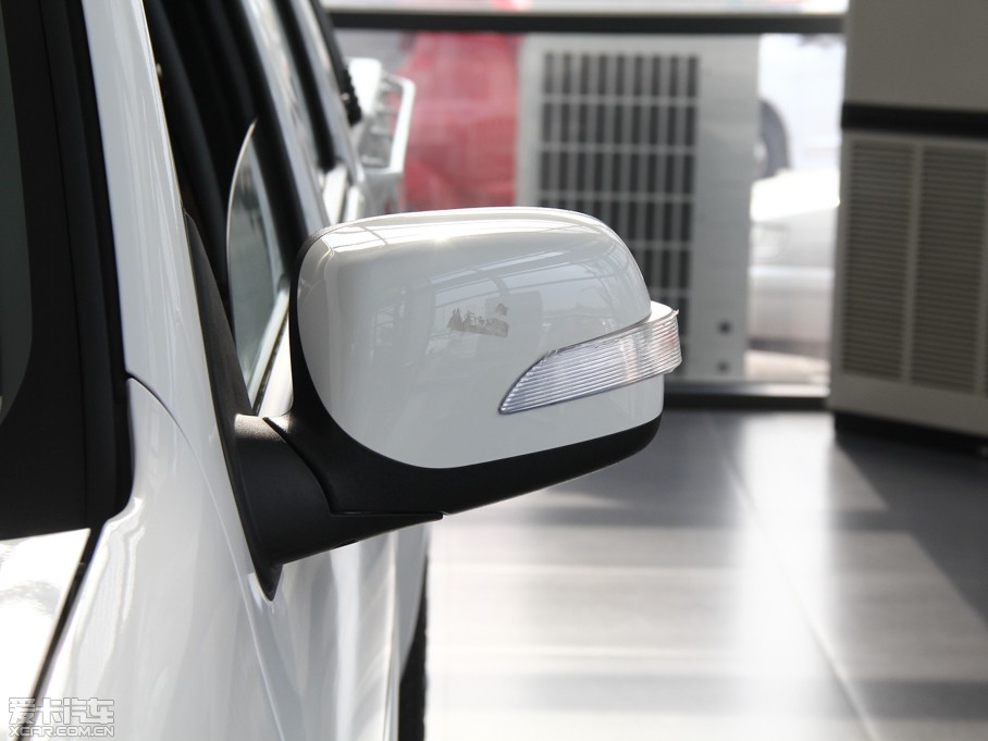 2013LE5 Wް 2.0T 򌾫Ӣʹp