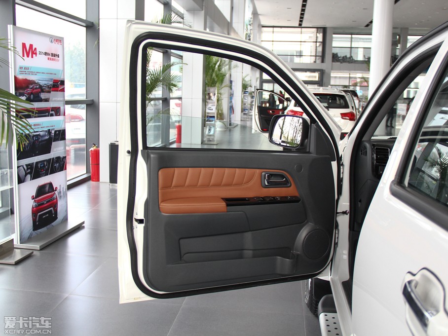 2013LE5 Wް 2.0T 򌾫Ӣʹp