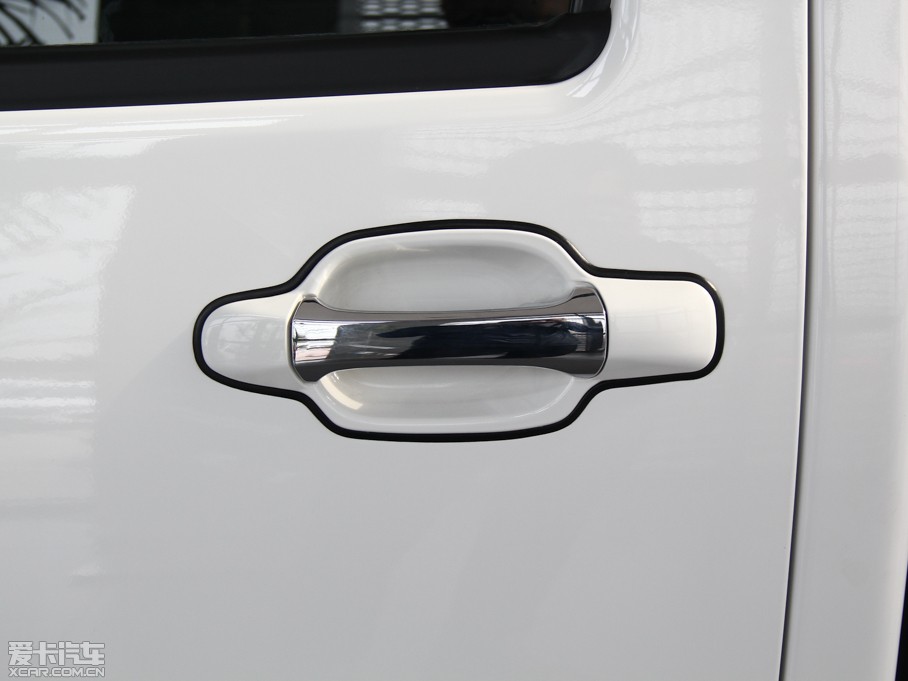 2013L(fng)E5 Wް 2.0T (q)Ӣʹp