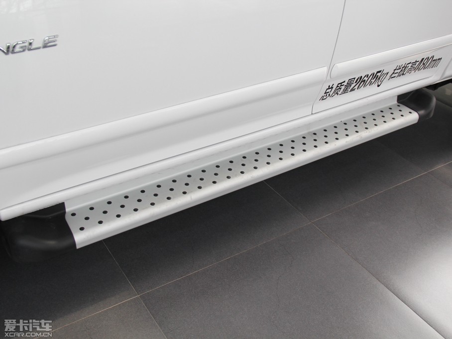 2013LE5 Wް 2.0T 򌾫Ӣʹp