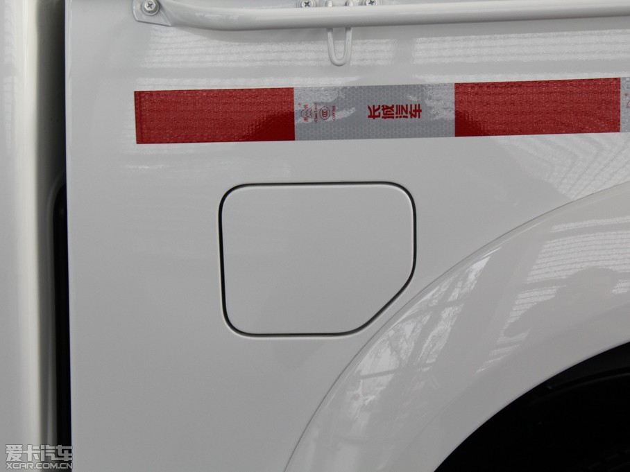 2013LE5 Wް 2.0T 򌾫Ӣʹp