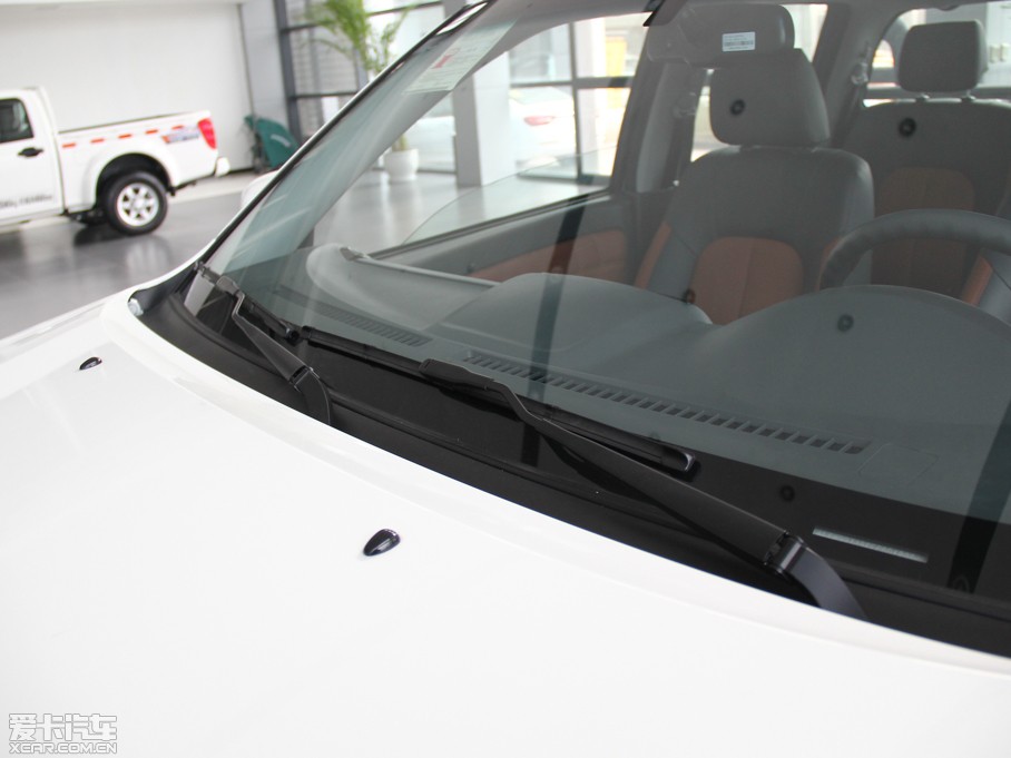 2013LE5 Wް 2.0T 򌾫Ӣʹp