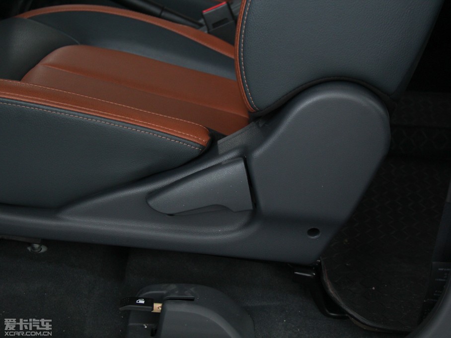 2013LE5 Wް 2.0T 򌾫Ӣʹp