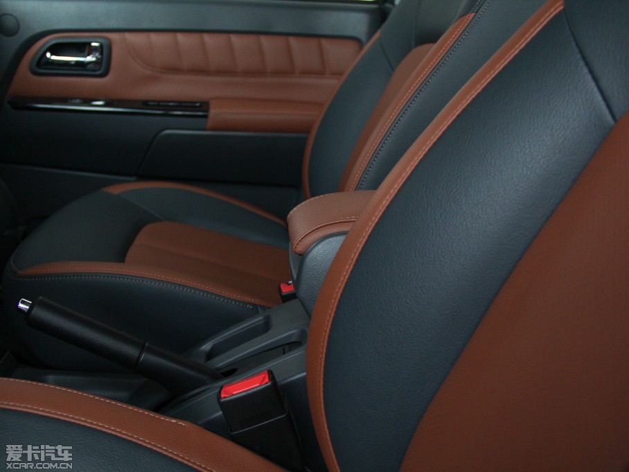 2013LE5 Wް 2.0T 򌾫Ӣʹp