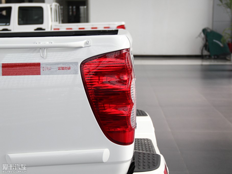 2013LE5 Wް 2.0T 򌾫Ӣʹp