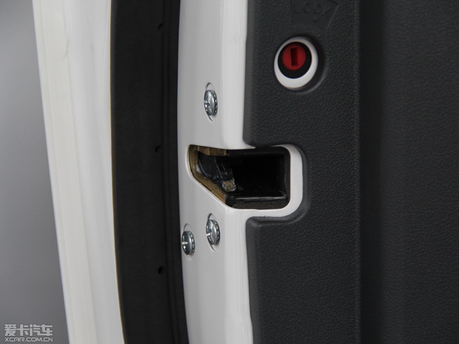 2013LE5 Wް 2.0T 򌾫Ӣʹp