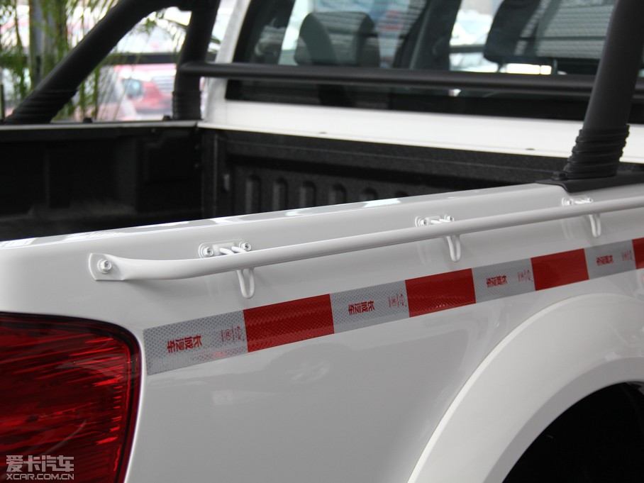 2013LE5 Wް 2.0T 򌾫Ӣʹp