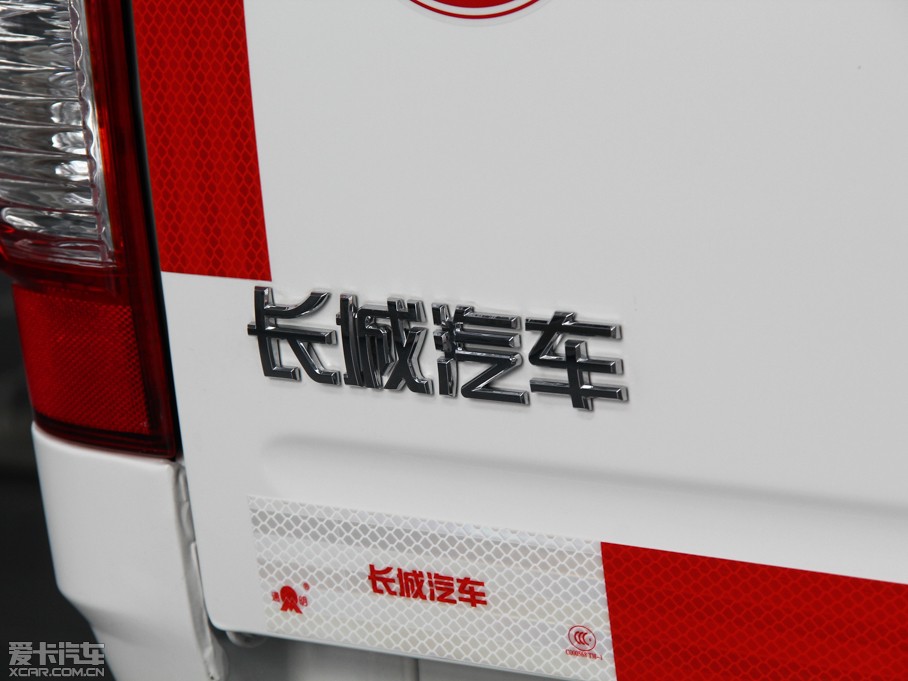 2013L(fng)E5 Wް 2.0T (q)Ӣʹp