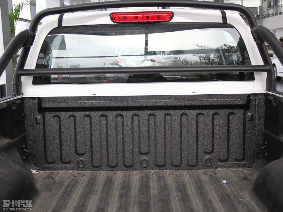 2013LE5 Wް 2.0T 򌾫Ӣʹp