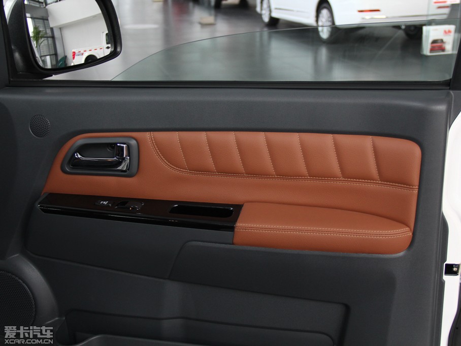 2013LE5 Wް 2.0T 򌾫Ӣʹp