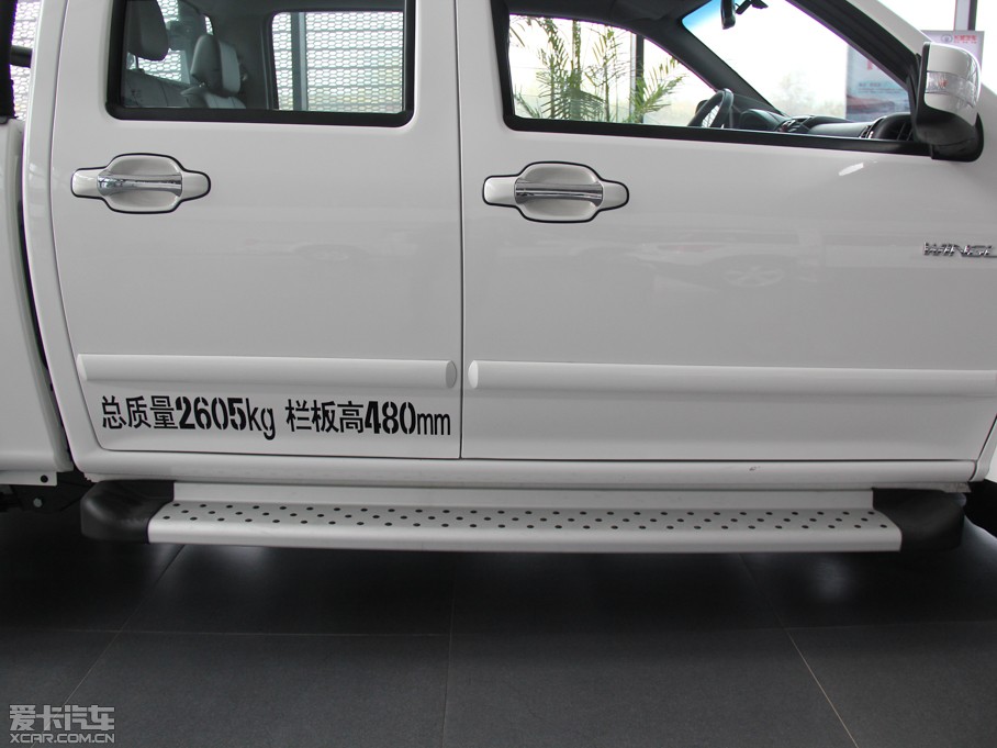 2013L(fng)E5 Wް 2.0T (q)Ӣʹp