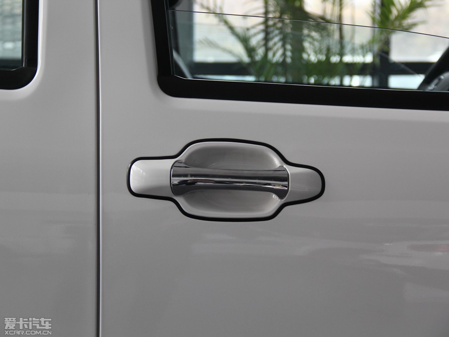 2013LE5 Wް 2.0T 򌾫Ӣʹp