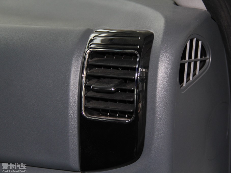 2013LE5 Wް 2.0T 򌾫Ӣʹp