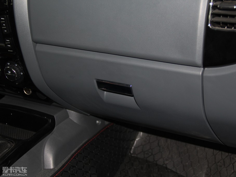 2013L(fng)E5 Wް 2.0T (q)Ӣʹp