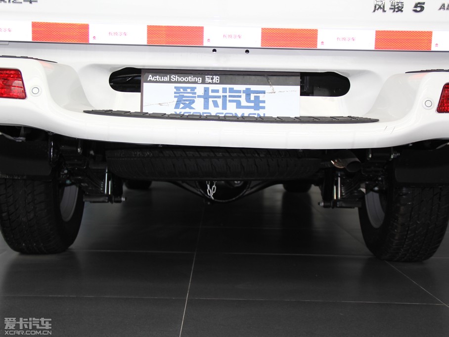 2013LE5 Wް 2.0T 򌾫Ӣʹp