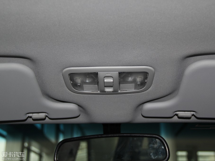 2013LE5 Wް 2.0T 򌾫Ӣʹp