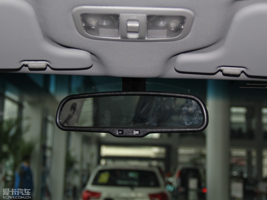 2013LE5 Wް 2.0T 򌾫Ӣʹp