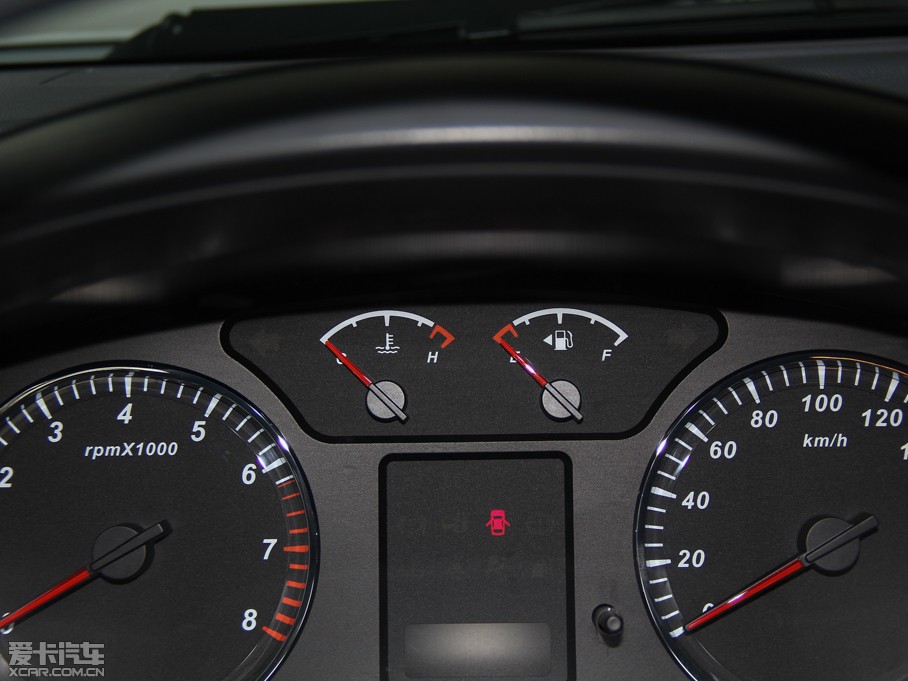 2013LE5 Wް 2.0T 򌾫Ӣʹp