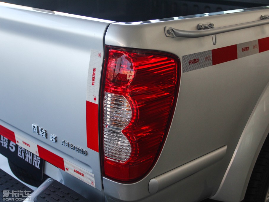 2013LE5 Wް 2.8T 򌾫Ӣʹp