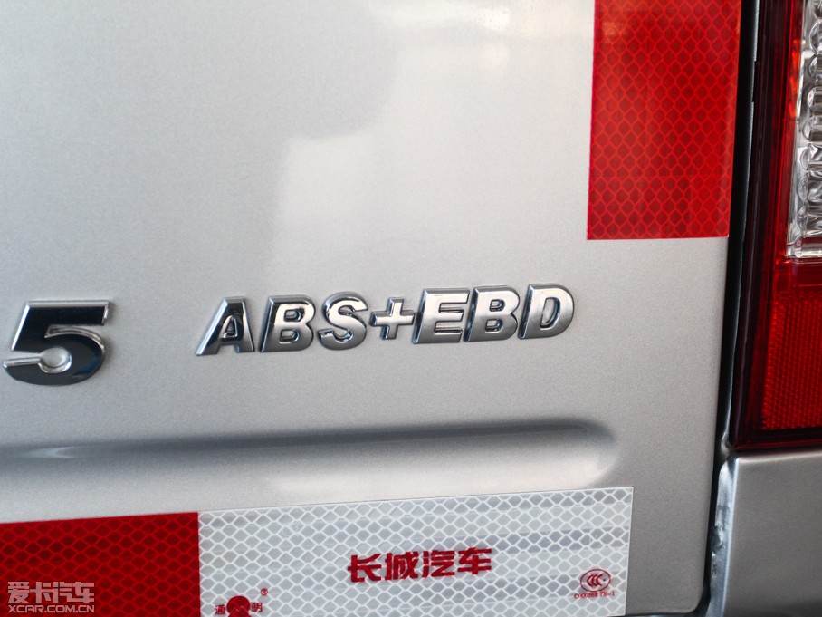 2013L(fng)E5 Wް 2.8T (q)Ӣʹp