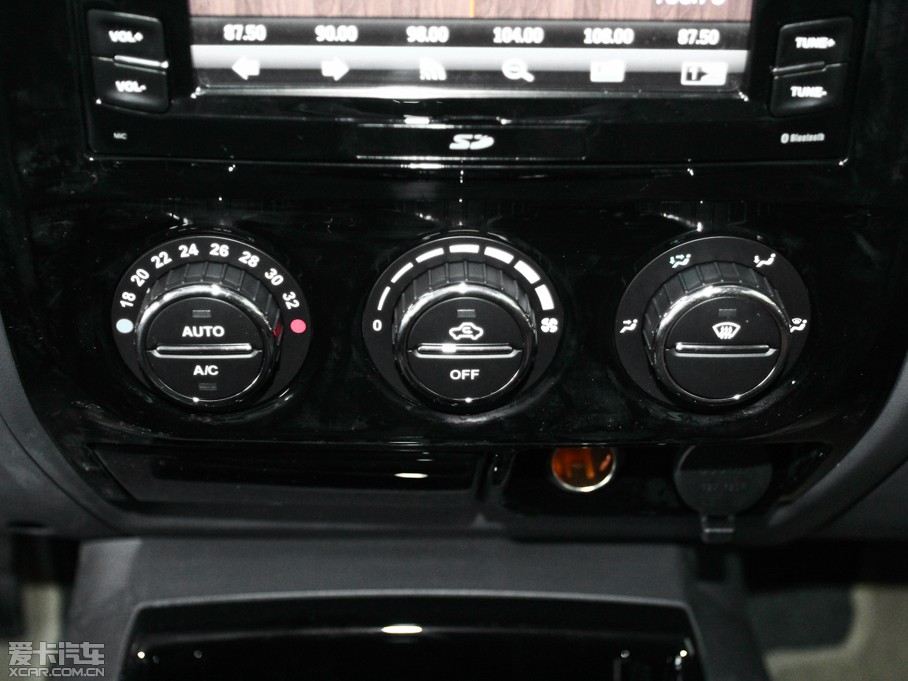 2013L(fng)E5 Wް 2.8T (q)Ӣʹp