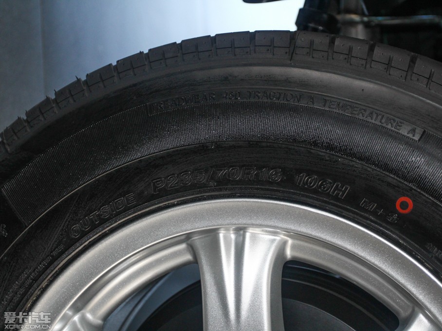 2013L(fng)E5 Wް 2.8T (q)Ӣʹp